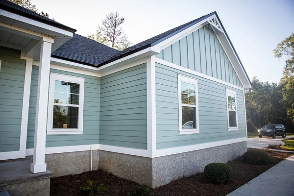 Key Signs Your Home Needs Siding Repair Or Replacement in Hayward, CA Key Signs Your Home Needs Siding Repair Or Replacement in Hayward, CA